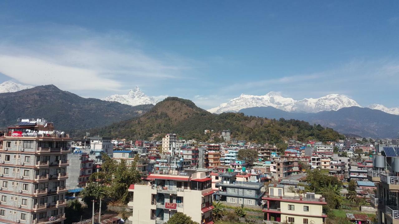 Hotel Elegant Pokhara Exterior photo